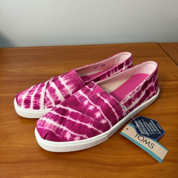 NWT Toms Alpargata Cupsole Fuschia Rose Pink Batik Canvas Tie‎ Dye Slip On Flat - Picture 1 of 8